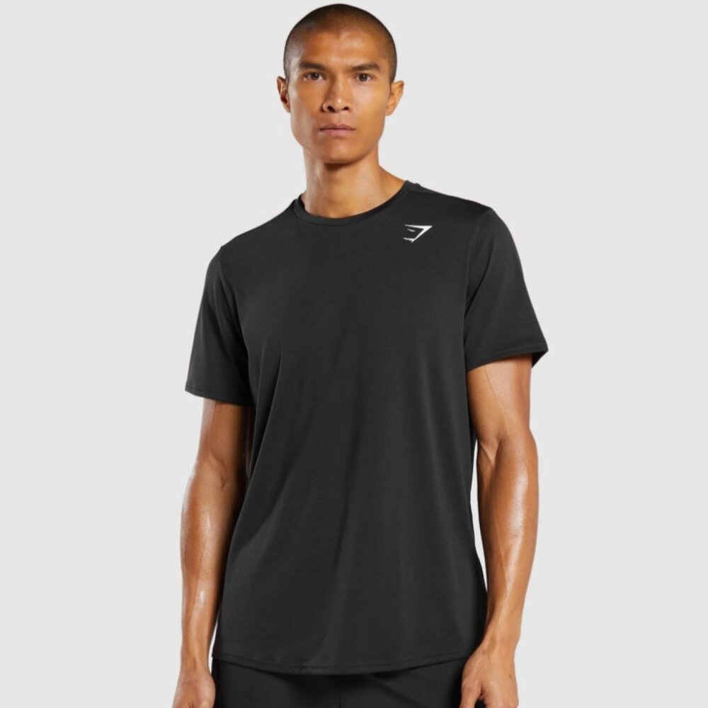 Gymshark Arrival Regular Fit T-Shirt Small in Black